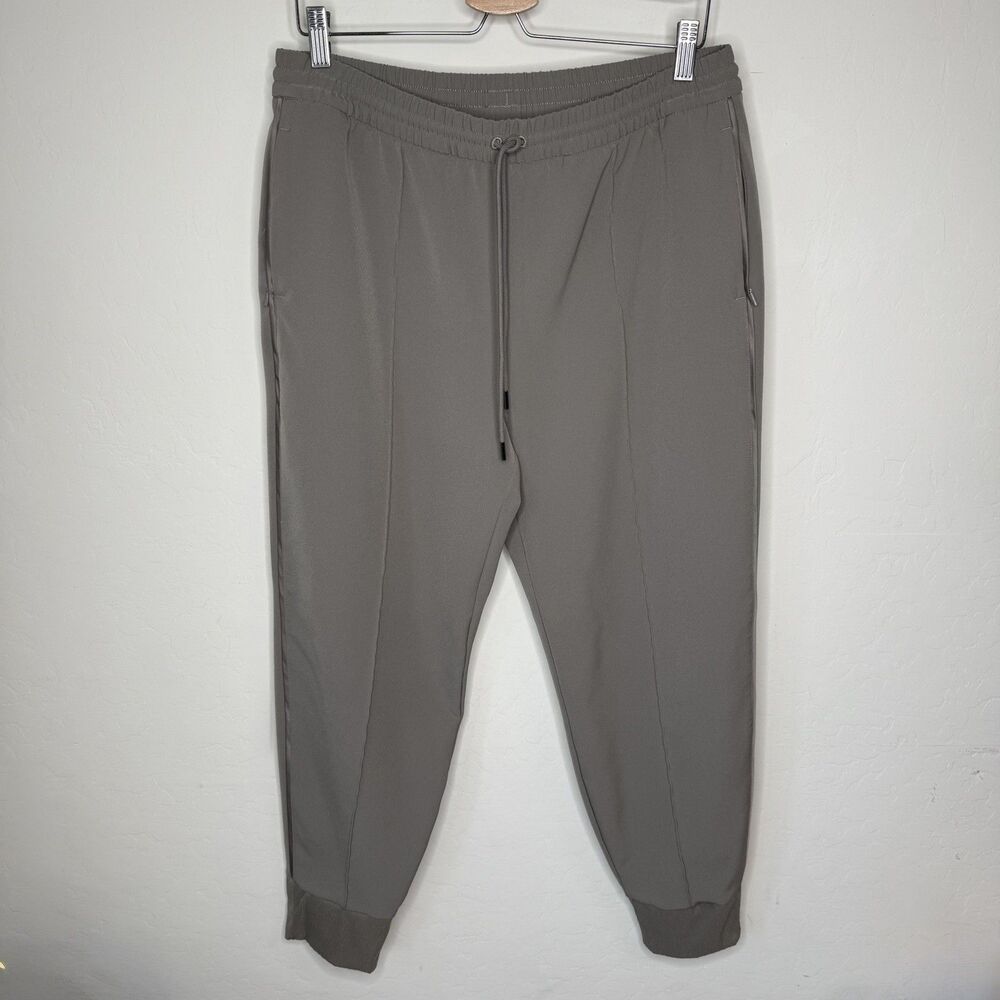 Athleta Womens 14 Gray Endeavor Jogger Pull On Pants Athleisure Walking Lounge